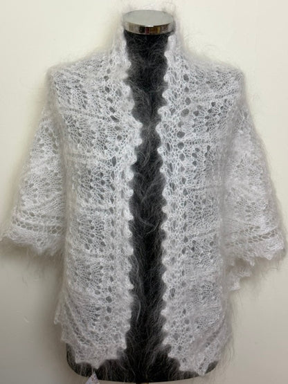 Uryupinsk downy neckerchief  # KW-2, 100x160x100 cm