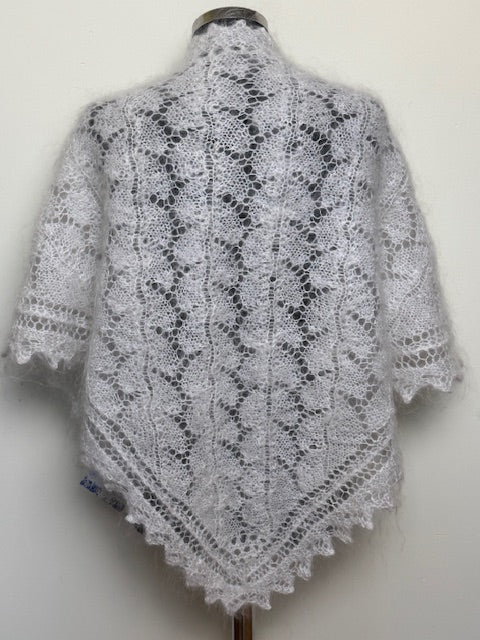Uryupinsk downy neckerchief  # KW-167, 90x130x90 cm
