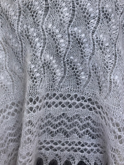 Uryupinsk downy shawl  #PW-7, 120x120 cm