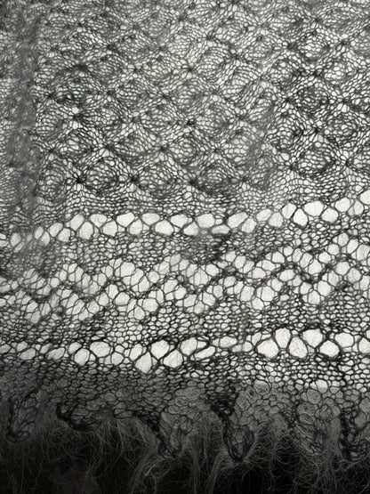 Uryupinsk dūnu šalle  #PG-2, 110x110 cm.