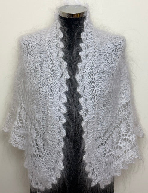 Uryupinsk downy neckerchief  # KW-21, 100x140x100 cm
