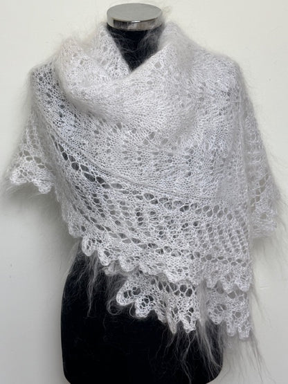 Uryupinsk downy shawl ( Palantine ) # SW-18, 160x70 cm