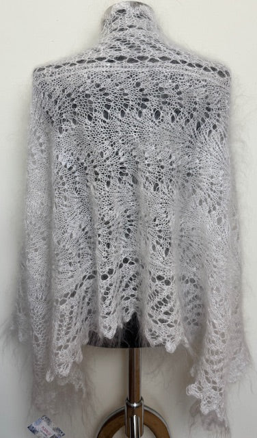 Uryupinsk downy shawl ( Palantine ) # SW-18, 160x70 cm