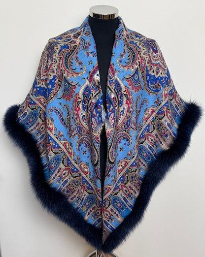 Pavloposadshawl with Arctic fox fur