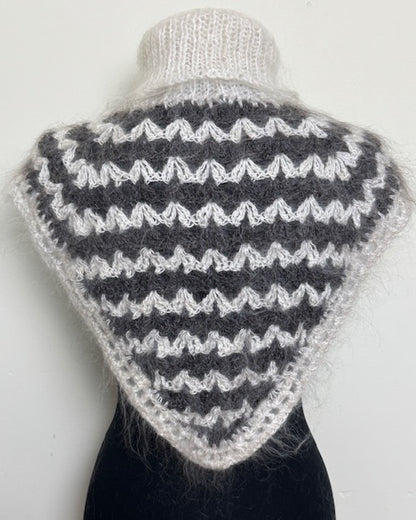 Манишка из козьего пуха 4