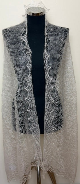 Downy shawl ( Palantine ) #47, 200x80 cm