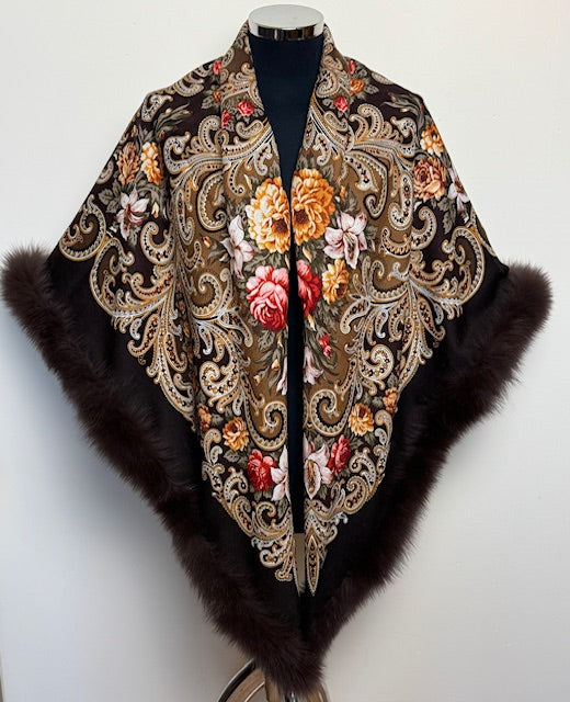 Павлопосадская шаль с  мехом песца