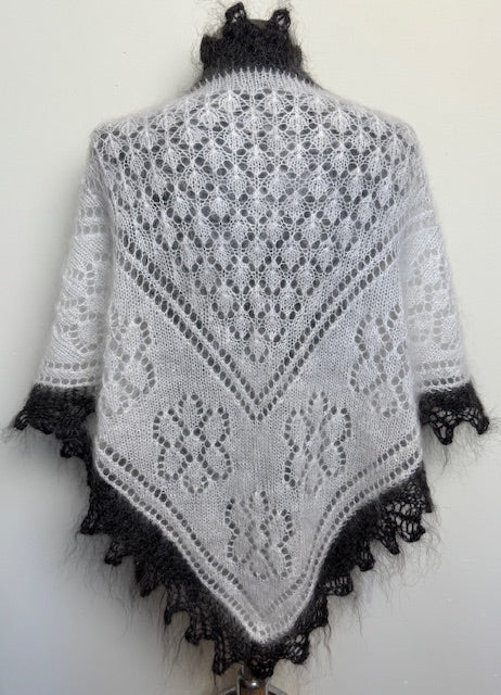 Uryupinsk downy neckerchief  # KW-202, 100x160x100 cm