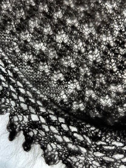 Урюпинская пуховая косынка № KG-18, 80x120x80  cм.