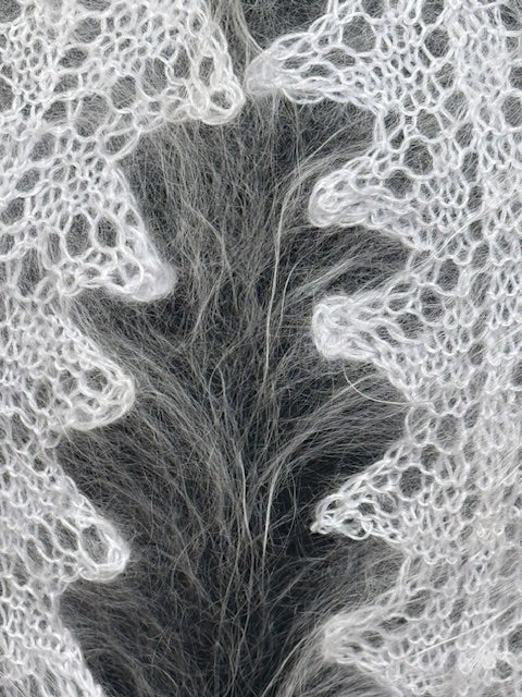 Урюпинская пуховая косынка № KW-174, 100x140x100 cм.