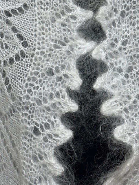 Uryupinsk dūnu lakats-trīsstūris #KW-192, 100x140x100 cm