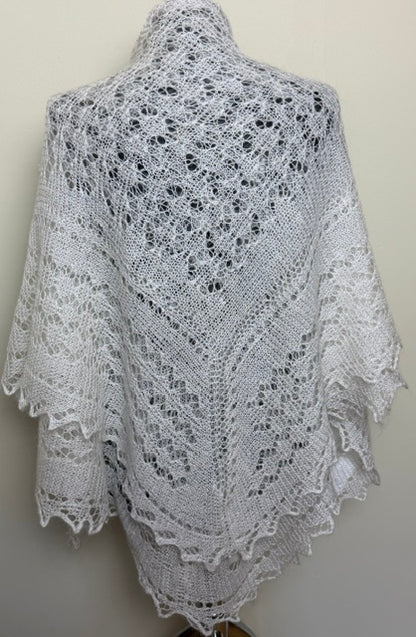 Downy shawl  #PCN-2, 130x130 cm