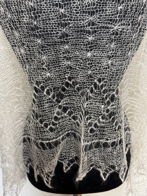 Downy shawl  #PCN-150, 120x120 cm
