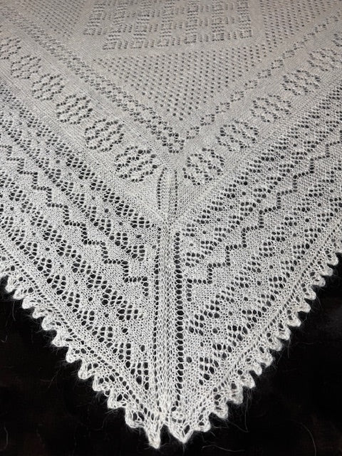 Orenburg shawl PWO-60, 130x130 cm