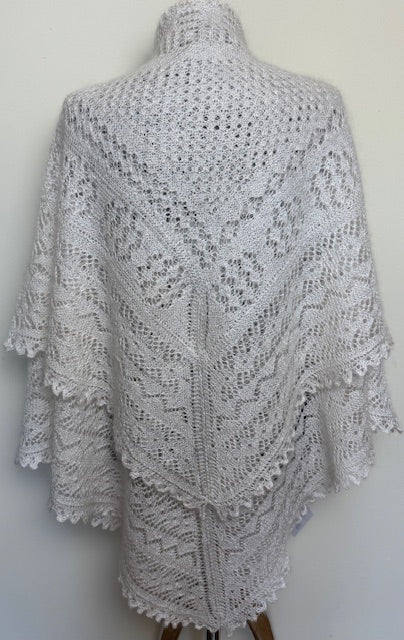 Orenburg shawl PWO-60, 130x130 cm