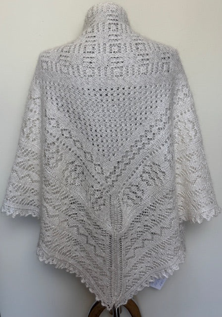 Orenburg shawl PWO-59, 140x140 cm