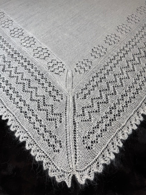 Orenburg shawl PWO-61, 160x160 cm