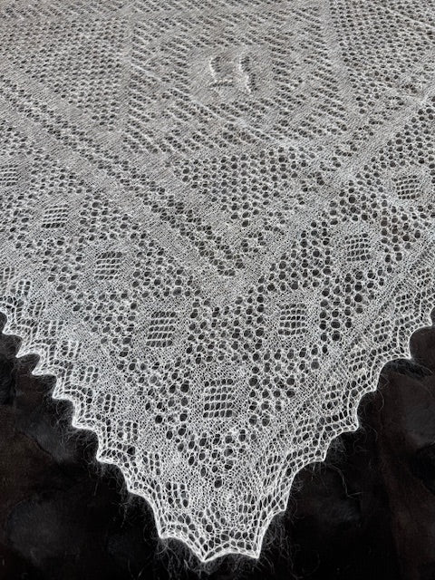 Orenburg shawl PWO-54, 160x160 cm