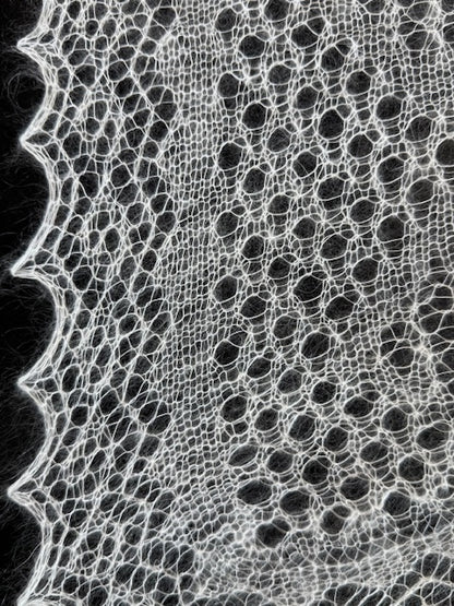 Orenburg shawl PWO-55, 130x130 cm