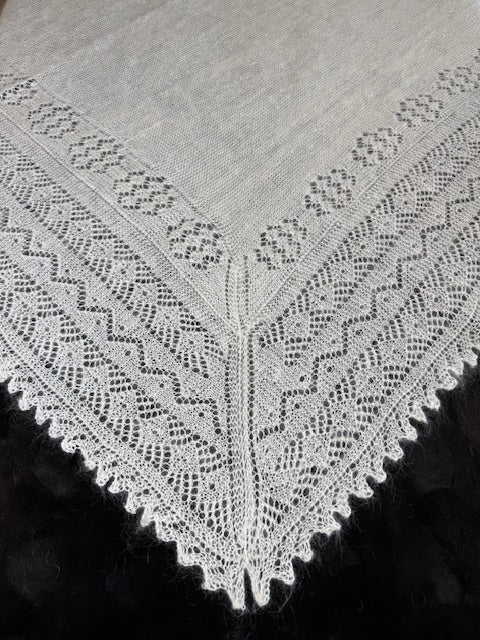 Orenburg shawl PWO-62, 160x160 cm