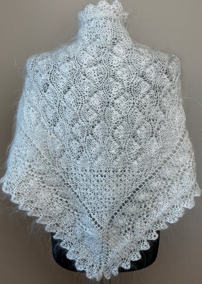 Uryupinsk downy neckerchief  # KW-51, 90x120x90 cm.