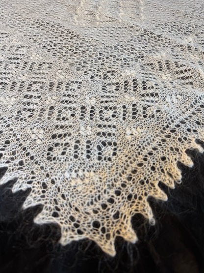 Orenburg shawl POW-14, 115x115 cm