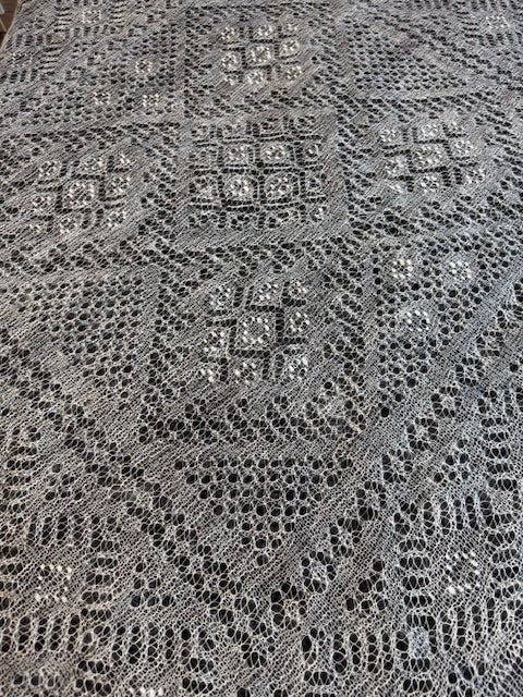 Orenburg shawl POW-28, 130x130 cm
