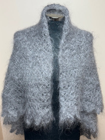 Uryupinsk downy shawl  #PGC-21, 110x110 cm