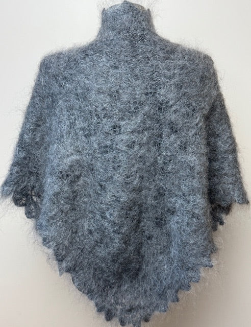 Uryupinsk downy neckerchief  #UK-12, 90x140x90 cm.