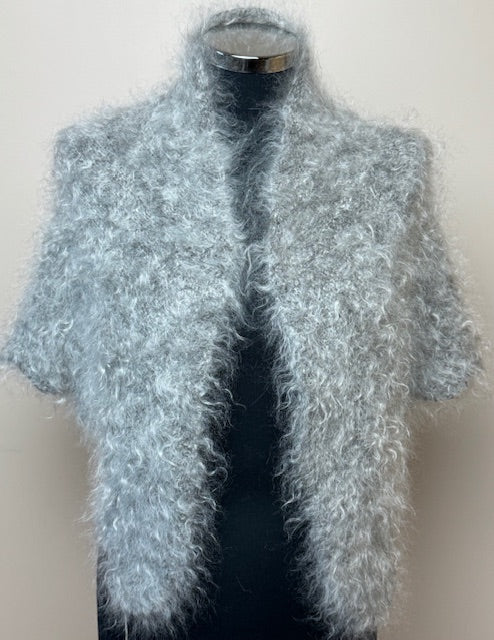 Uryupinsk downy neckerchief  #UK-8, 90x140x90 cm.