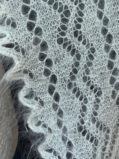 Uryupinsk downy shawl  #PNEW-12, 120x120 cm