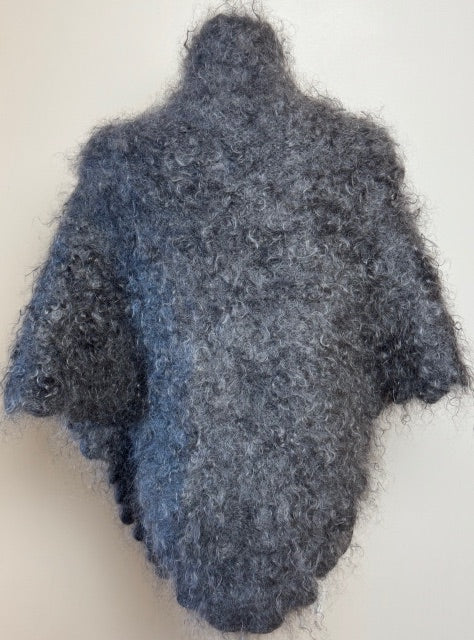 Uryupinsk downy neckerchief  #KG-76, 120x180x120 cm