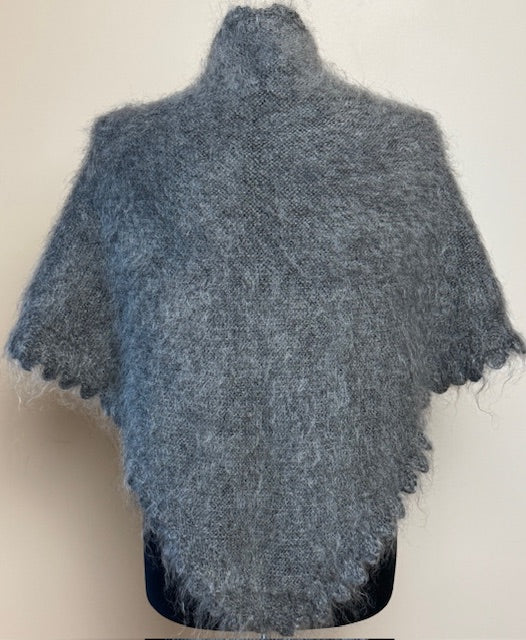 Uryupinsk downy neckerchief  # KG-55, 110x160x110 cm
