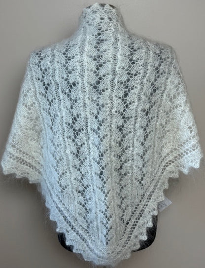 Uryupinsk downy neckerchief  # KW-47, 90x140x90 cm