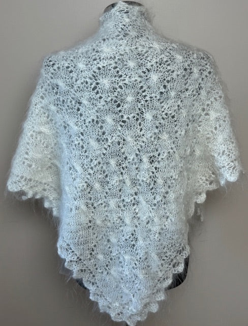 Uryupinsk downy neckerchief  # KW-37, 100x140x100 cm
