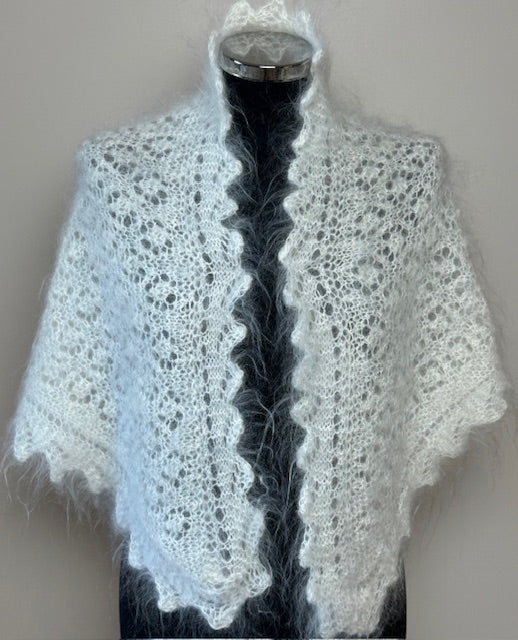 Uryupinsk downy neckerchief  # KW-35, 100x140x100 cm
