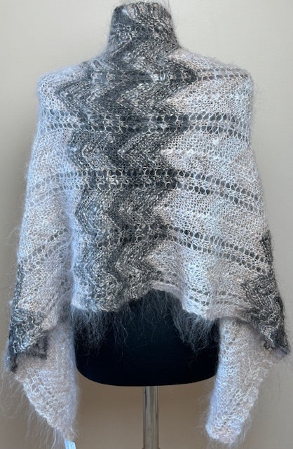 Uryupinsk downy shawl ( Palantine ) # SM-5, 140x50 cm