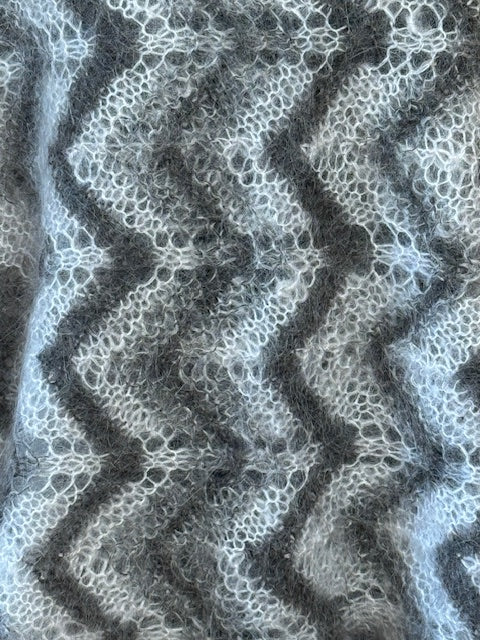Uryupinsk downy shawl ( Palantine ) # SM-7, 140x60 cm