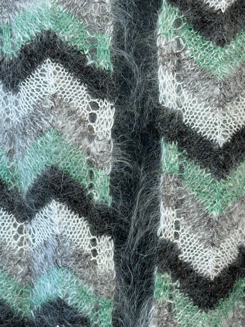 Uryupinsk downy shawl ( Palantine ) # SM-11, 140x50 cm