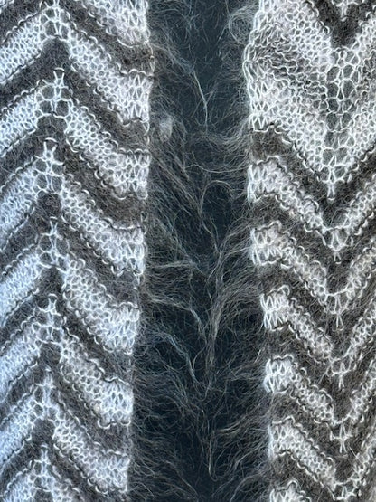 Uryupinsk downy shawl ( Palantine ) # SM-4, 140x50 cm