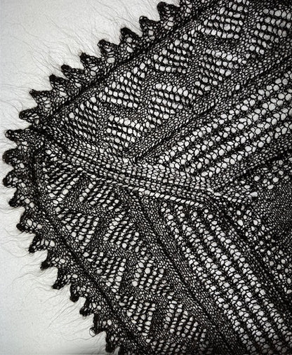 Orenburg shawl PGO-11, 120x120 cm