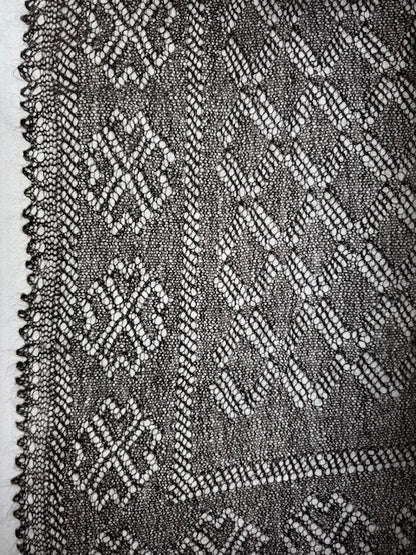 Orenburg shawl PGO-8, 120x100 cm