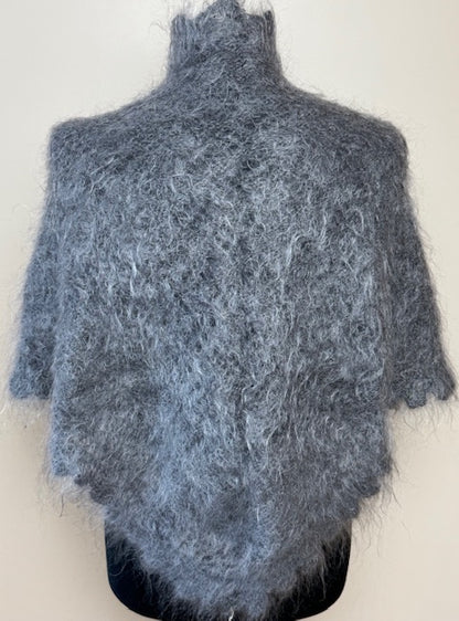 Uryupinsk downy neckerchief  # KG-6, 90x140x90 cm