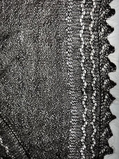 Orenburg downy neckerchief  KGO-15, 100x160x100 cm