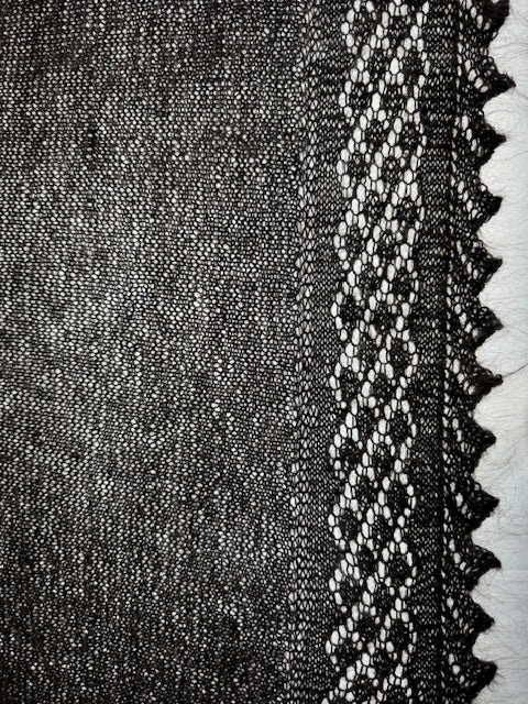 Orenburg downy neckerchief  KGO-13, 110x160x110 cm