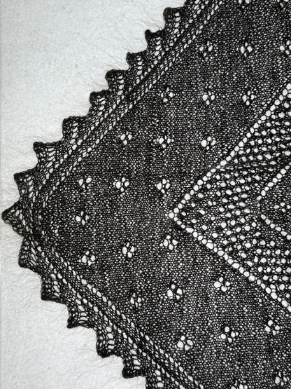 Orenburg downy neckerchief  KGO-7, 90x140x90 cm
