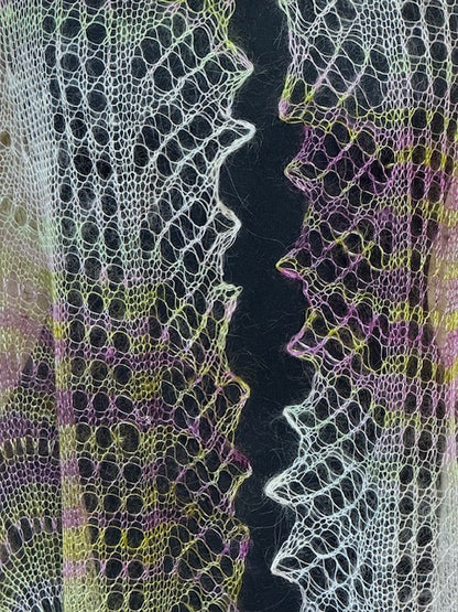 Downy shawl ( Palantine ) #167, 200x70 cm