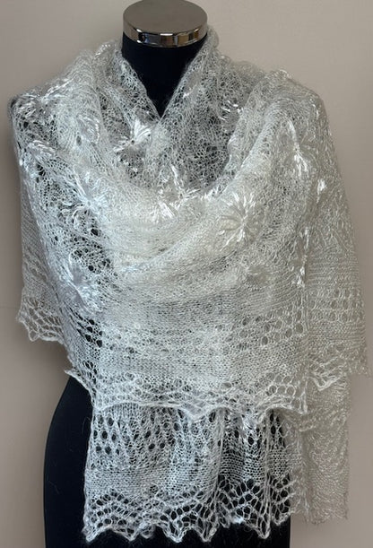 Downy shawl ( Palantine ) #206,  160x80 cm
