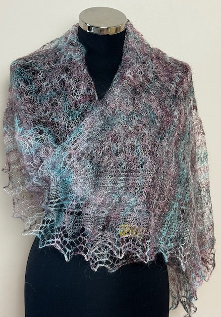 Downy shawl ( Palantine ) #121, 180x80 cm