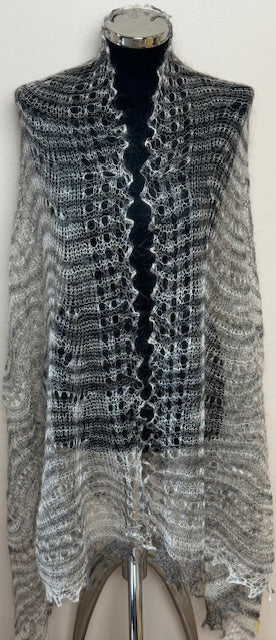 Downy shawl ( Palantine ) #177, 180x100 cm